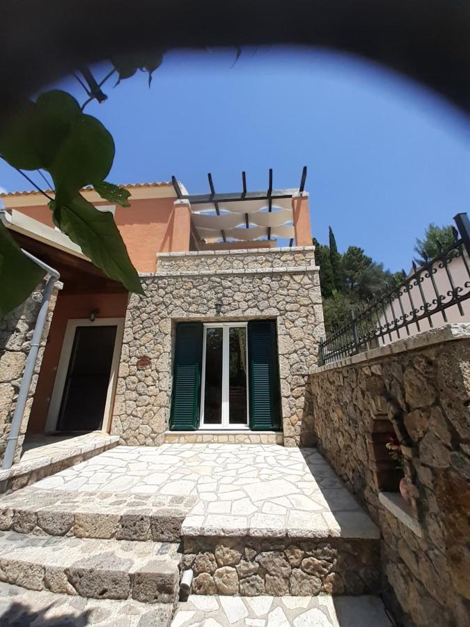 הוילה Pouládes Thomas House מראה חיצוני תמונה