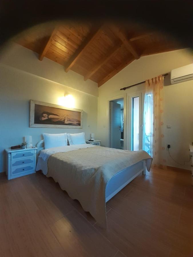 הוילה Pouládes Thomas House מראה חיצוני תמונה