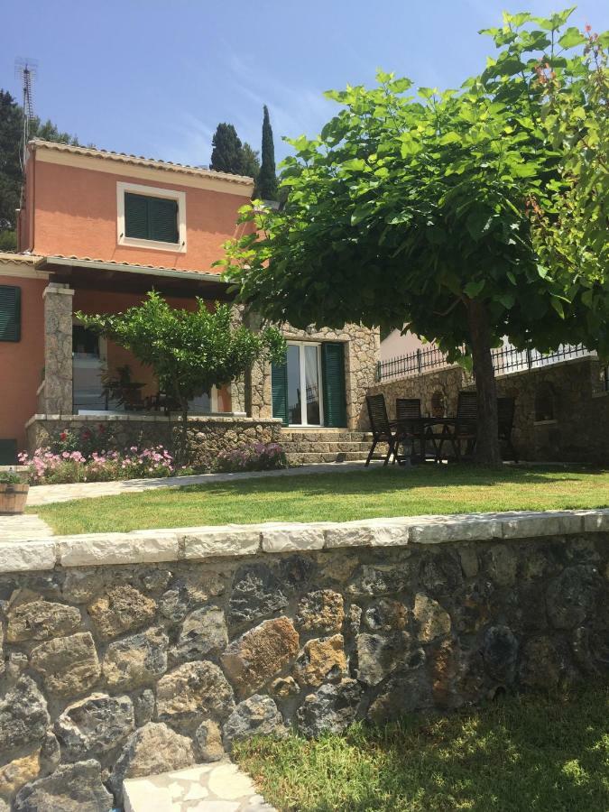 הוילה Pouládes Thomas House מראה חיצוני תמונה